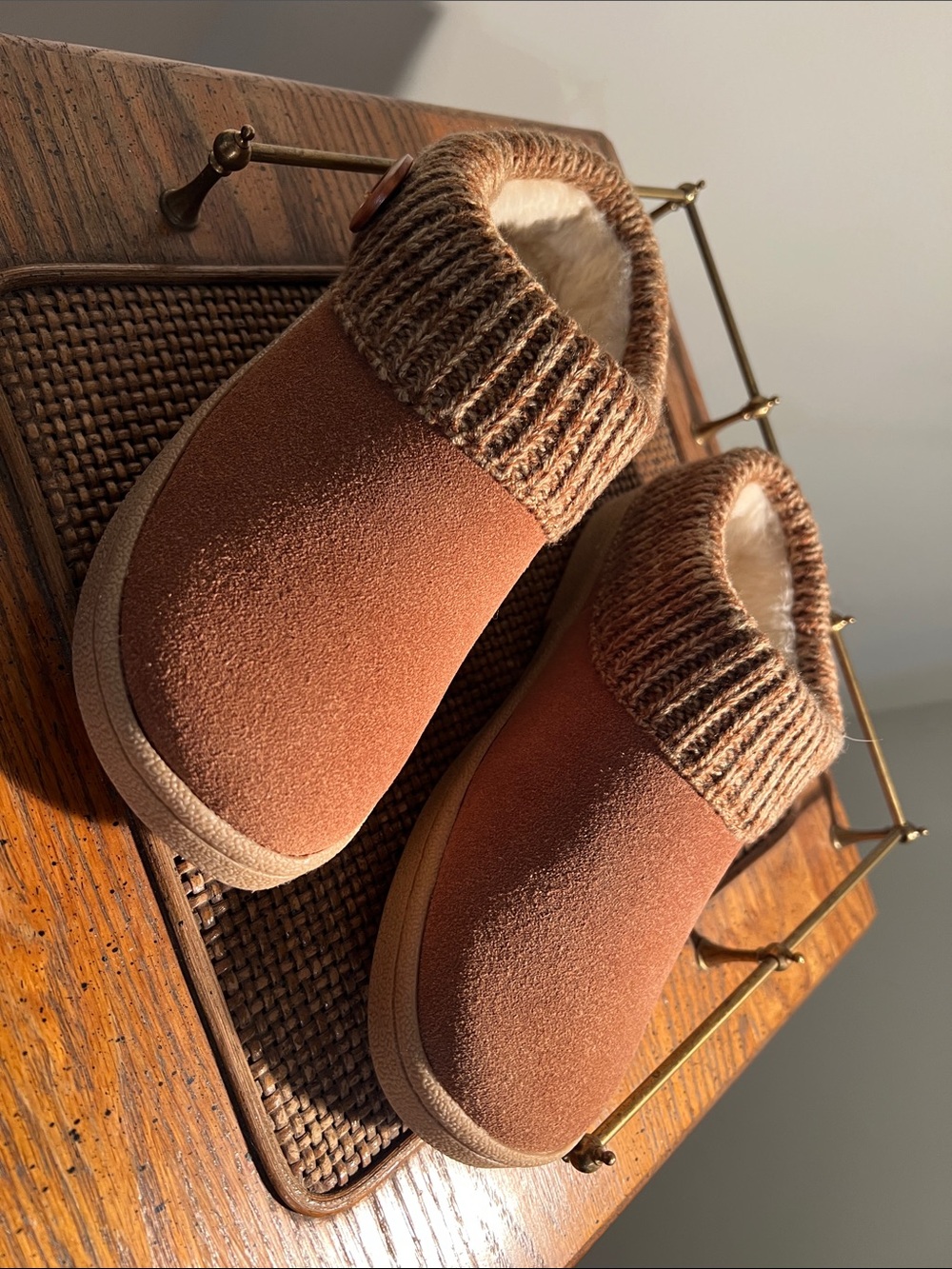 Clarks Women's Brown Suede-Look Slip-On Slippers with Knit Cuff